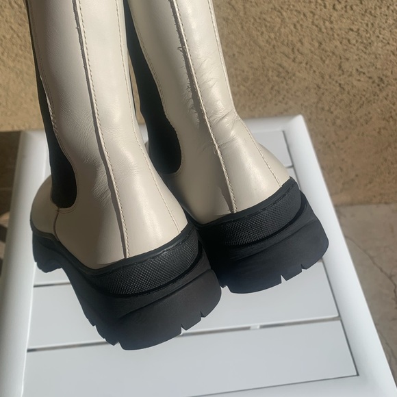 Ted Baker London Lilanna white leather lug sole Chelsea boots 7 ( European 37) - Picture 9 of 15